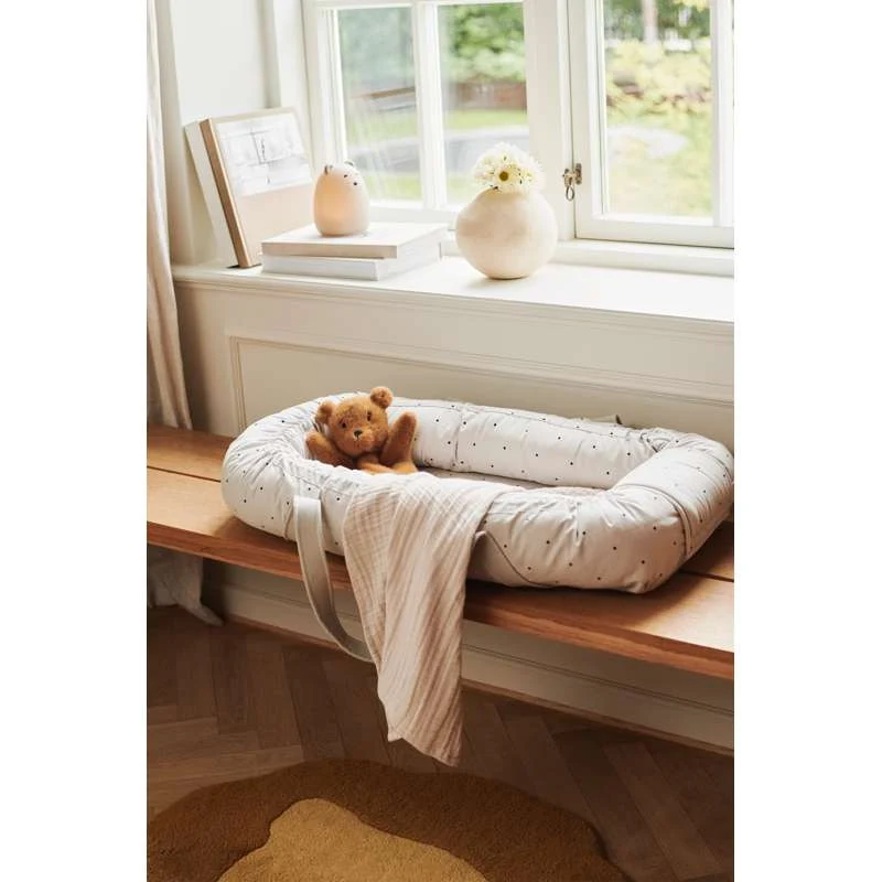 Double-Sided Permanent Liewood Gro Babynest/-lift - Nadčasový Dot/Creme De La Creme