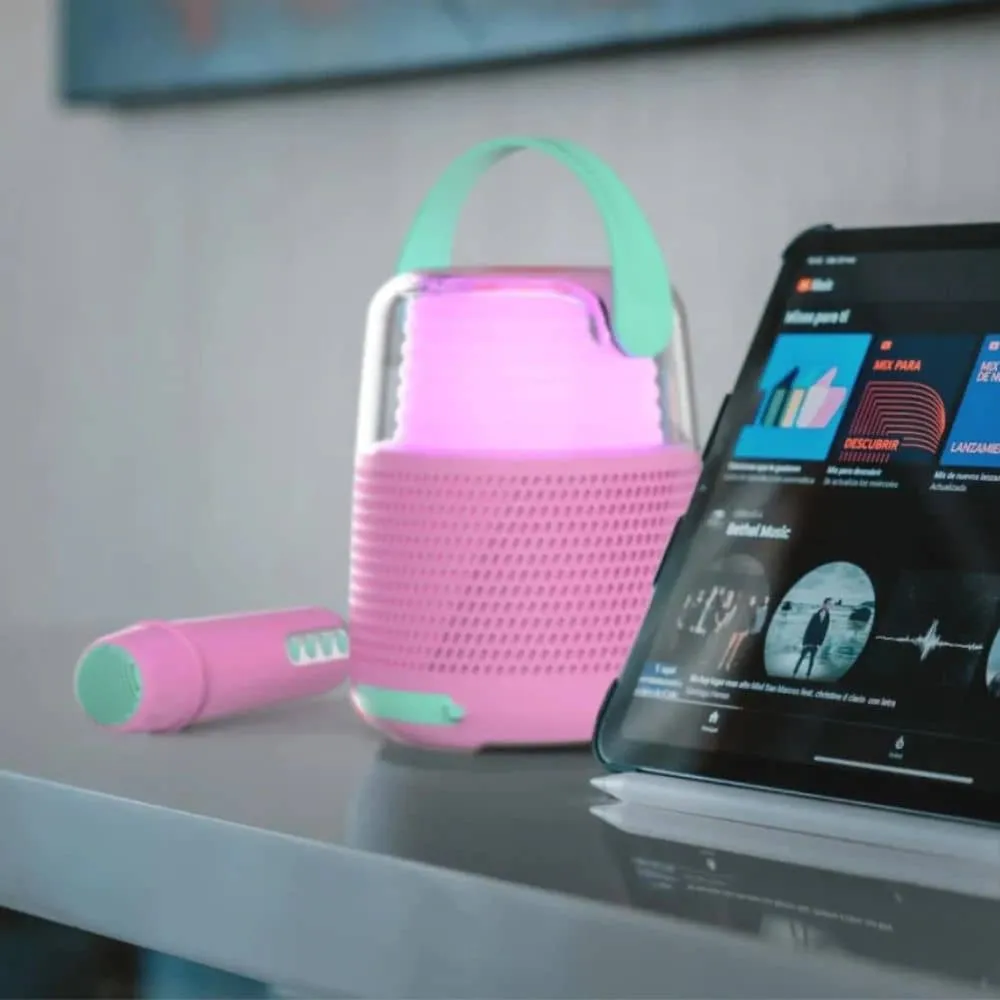 Karaoke sada s mikrofonem reproduktorem s LED osvětlením – růžová