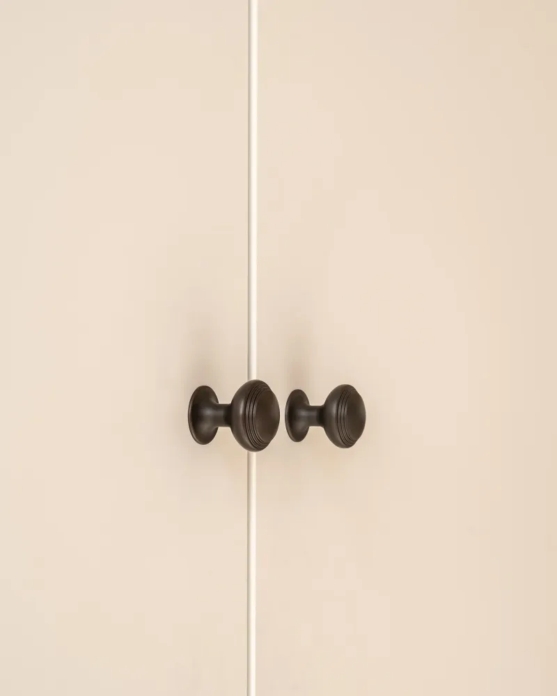 Barlow Cabinet Knob Miniaturní - Bronze Complete Set