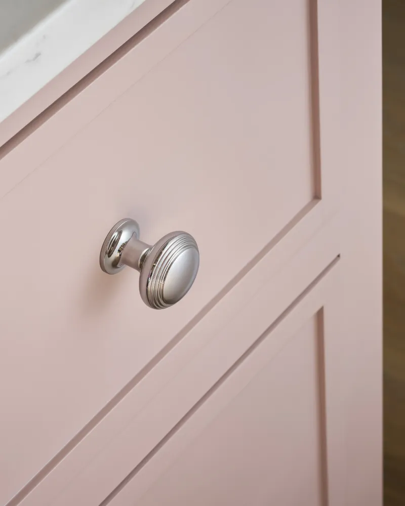 Self-Closing Barlow Cabinet Knob Medium - Polished Nickel