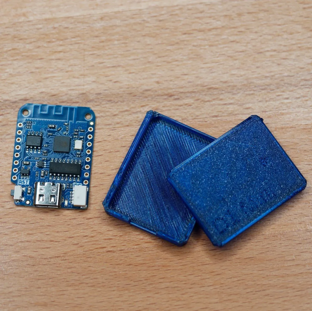 Deauther WiFi D1 Mini Spacehuhn + pouzdro
