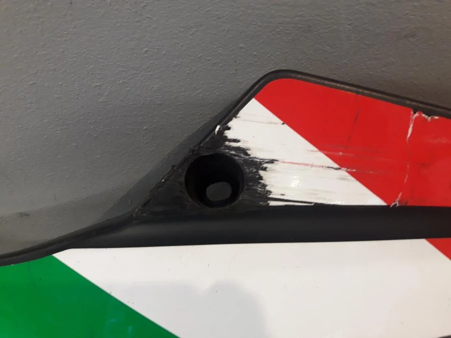 spodní kryt Aprilia