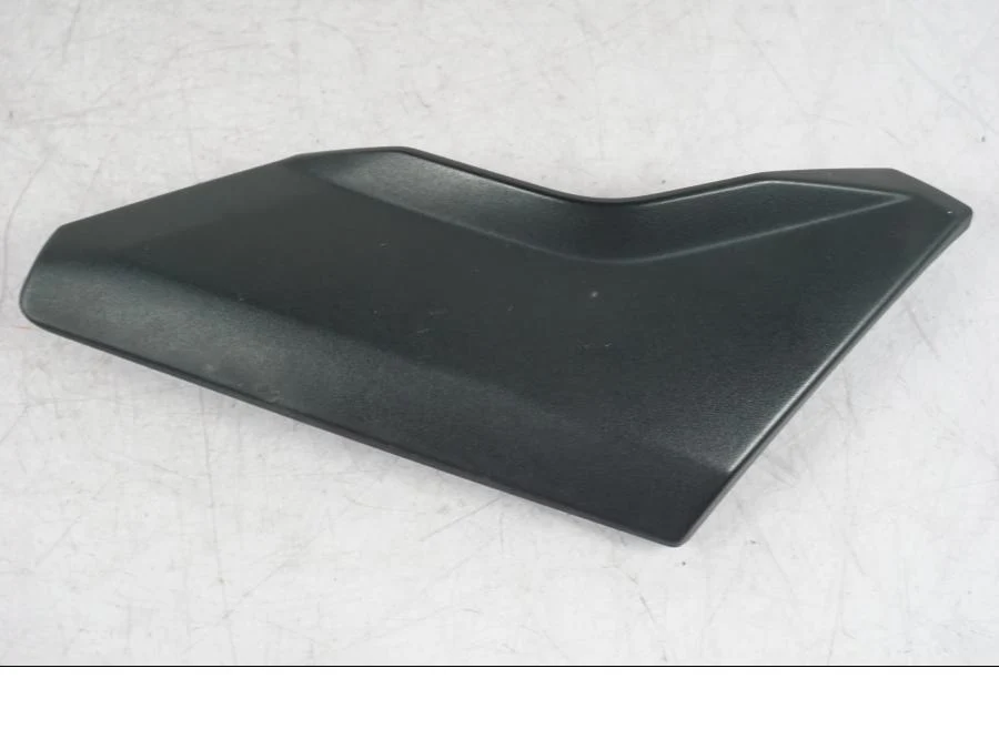 Boční panel BMW