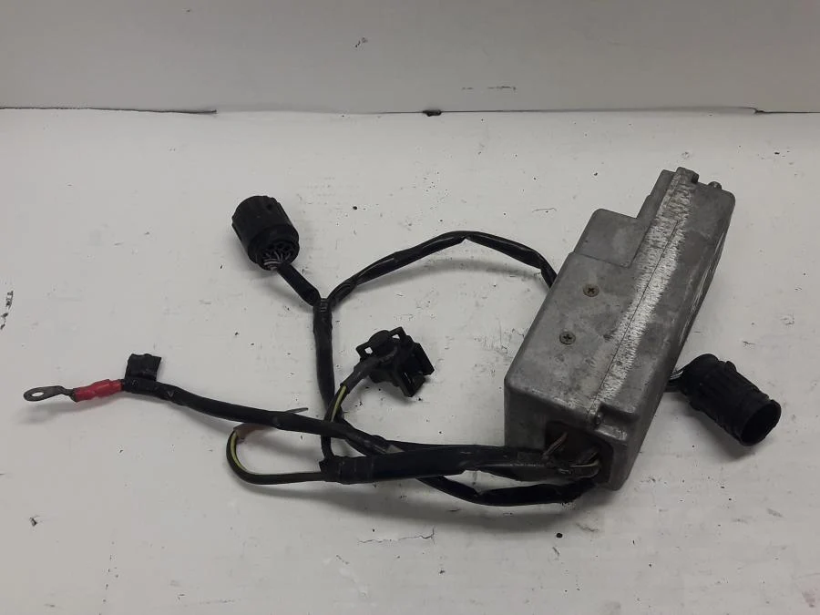 Elektronika zpátečky BMW