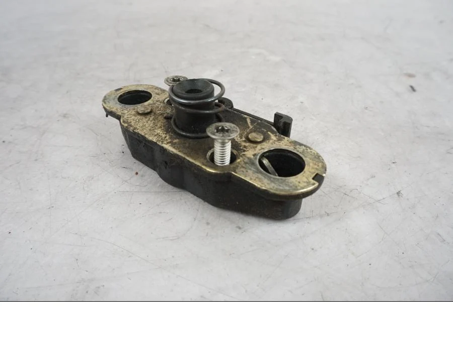 mechanismus zámku sedla BMW