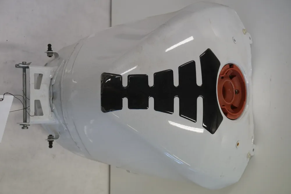 palivová nádrž BMW