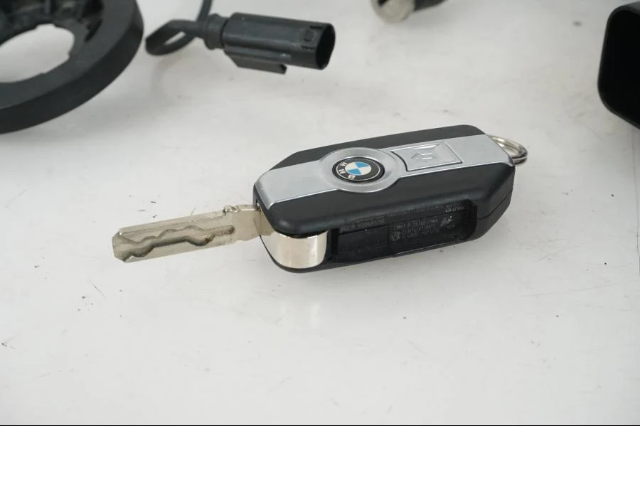 Sada zámků BMW