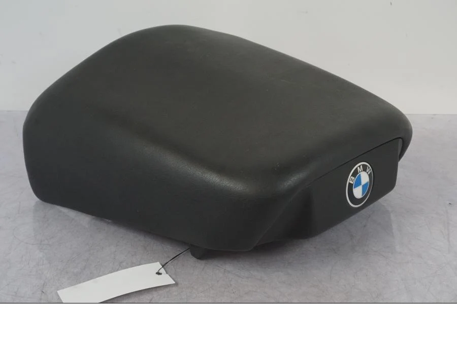sedlo BMW