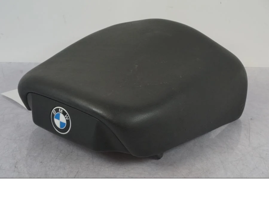 sedlo BMW