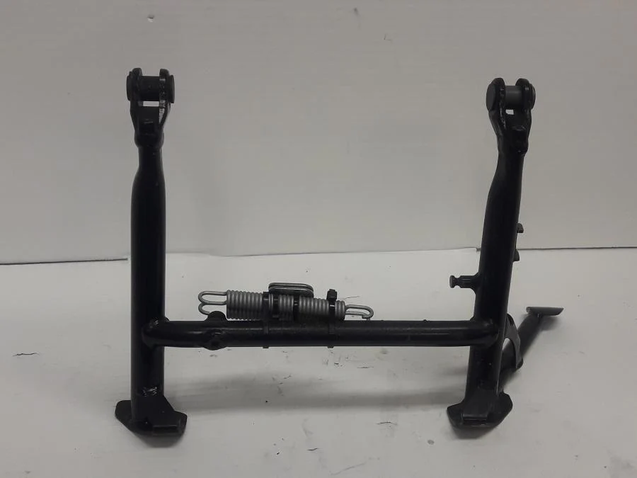 Středový stojan BMW