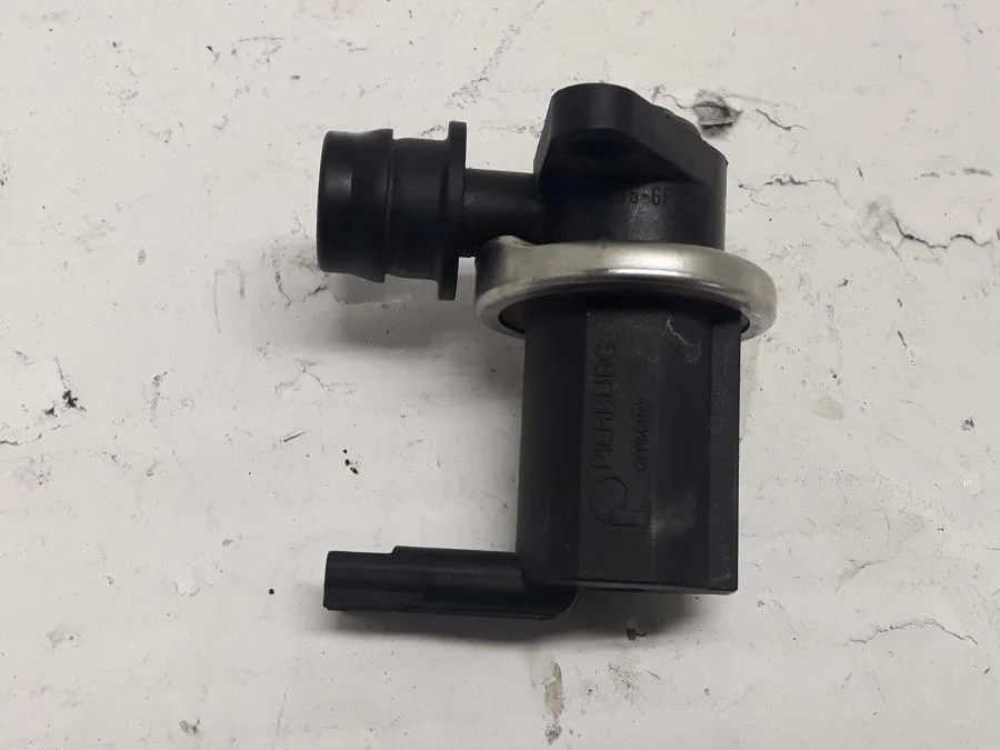 Ventil airboxu BMW