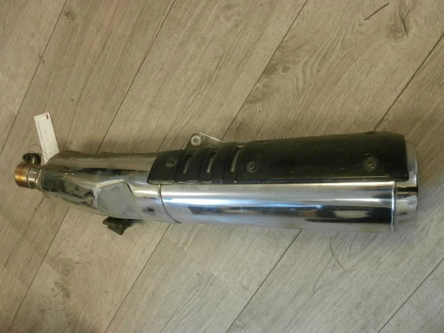výfukový tlumič BMW