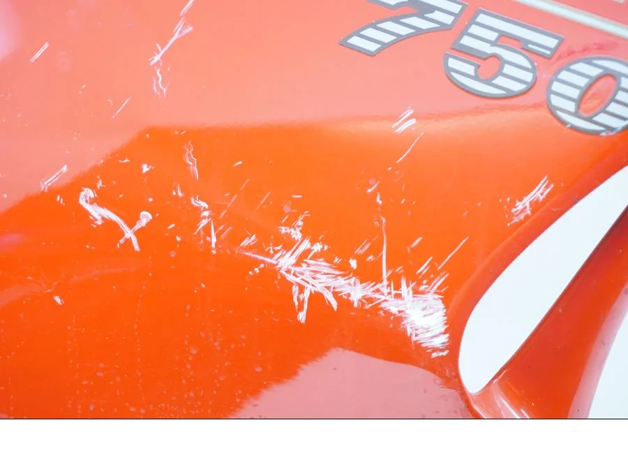 boční kryt Ducati