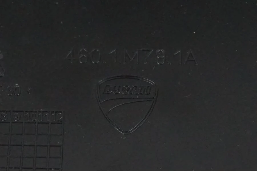 Boční panel Ducati