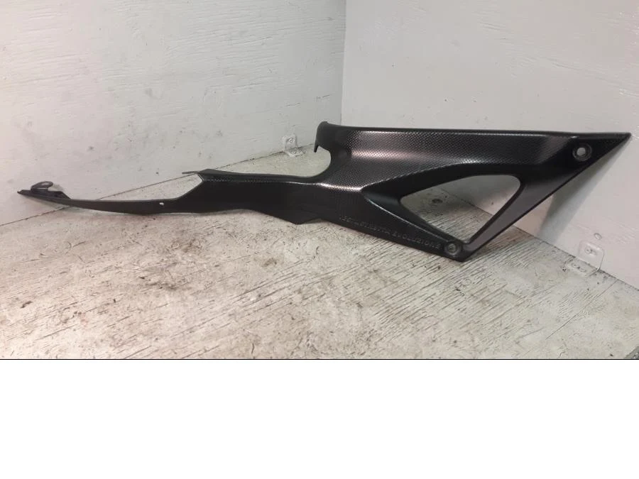 boční panel Ducati