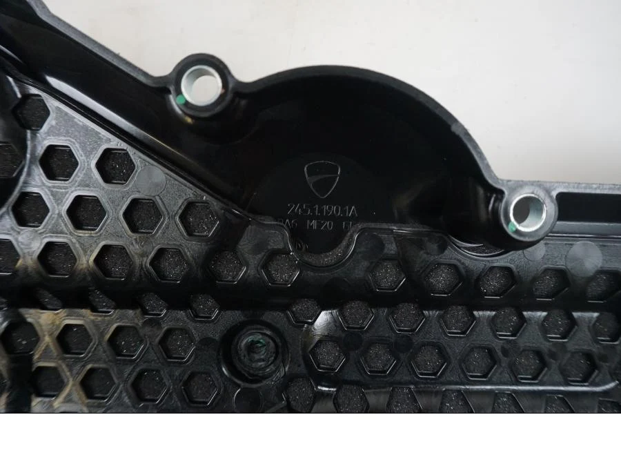 Kryt motoru Ducati