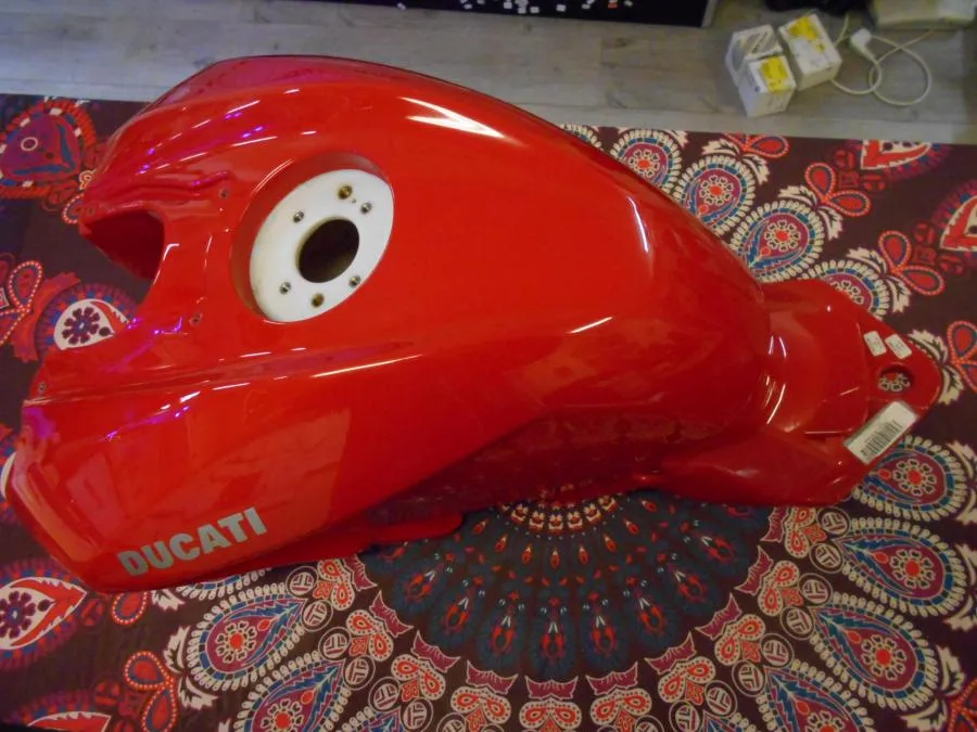 Palivová nádrž Ducati