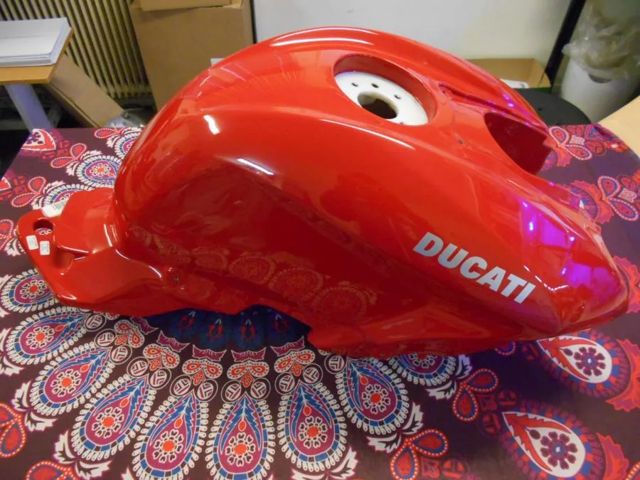 Palivová nádrž Ducati