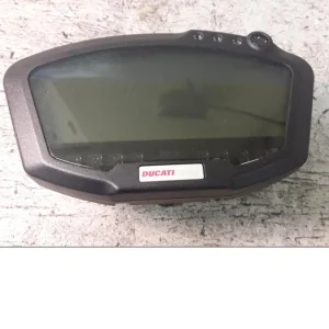 přístrojový panel Ducati