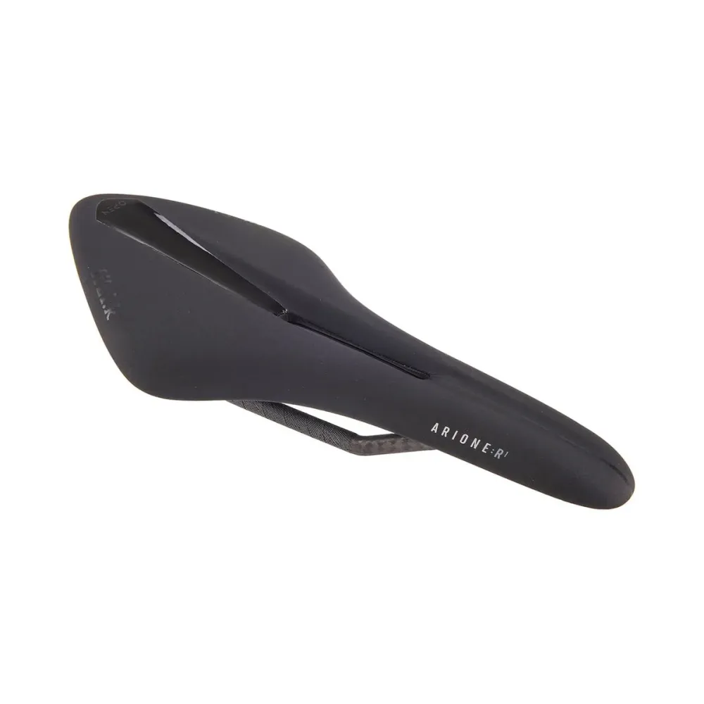 FIZIK ARIONE R1 OPEN REGULAR Sedlo Carbon Rails Black