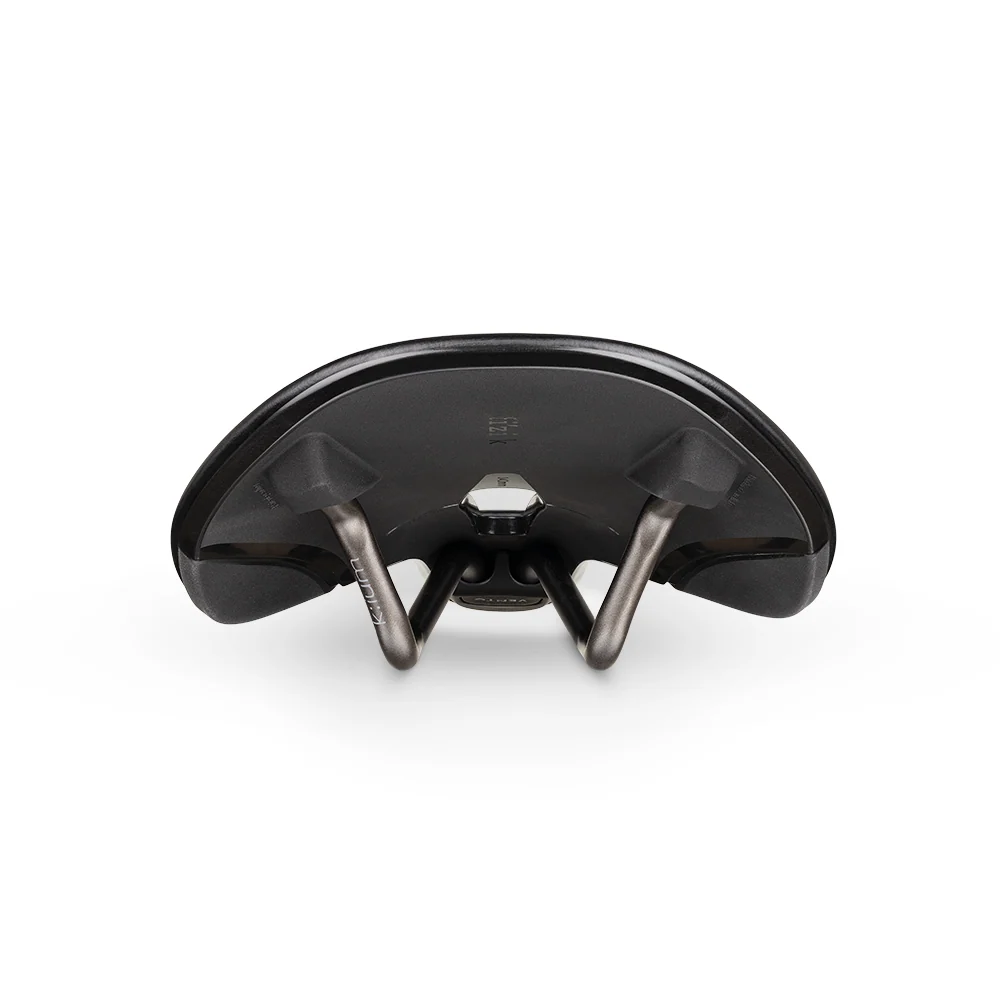 FIZIK VENTO ANTARES R3 140mm Sedlo Kium Rails Black