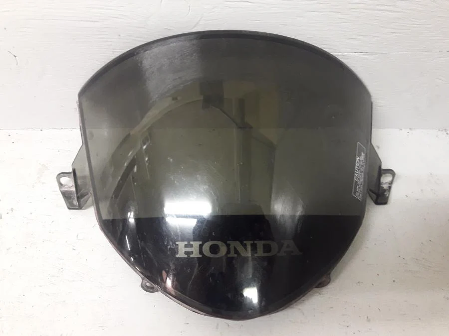 Čelní sklo Honda