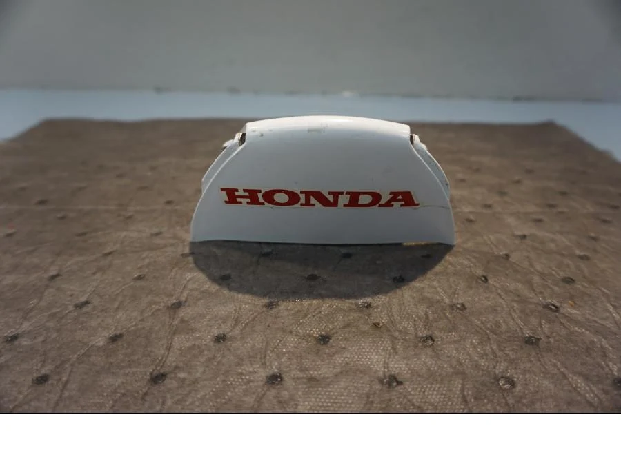 Zadní křídlo Honda