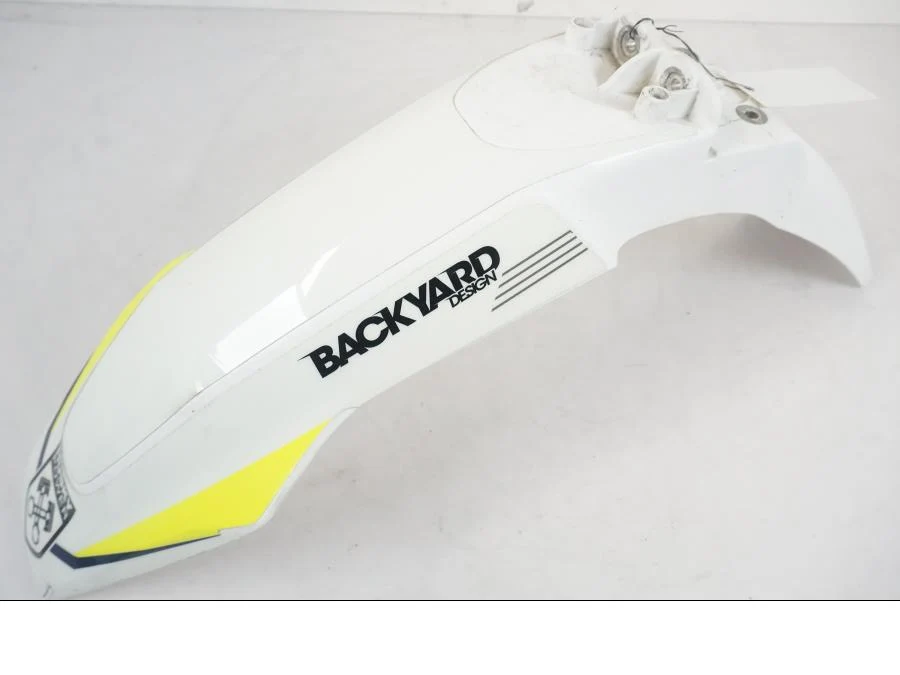 přední blatník Husqvarna