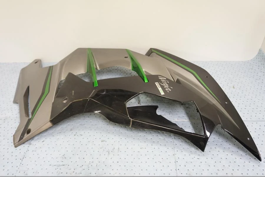 Boční kryt Kawasaki