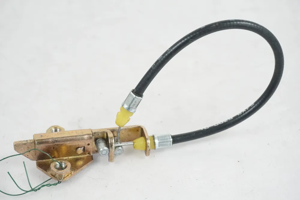 Mechanismus zámku sedla Kawasaki