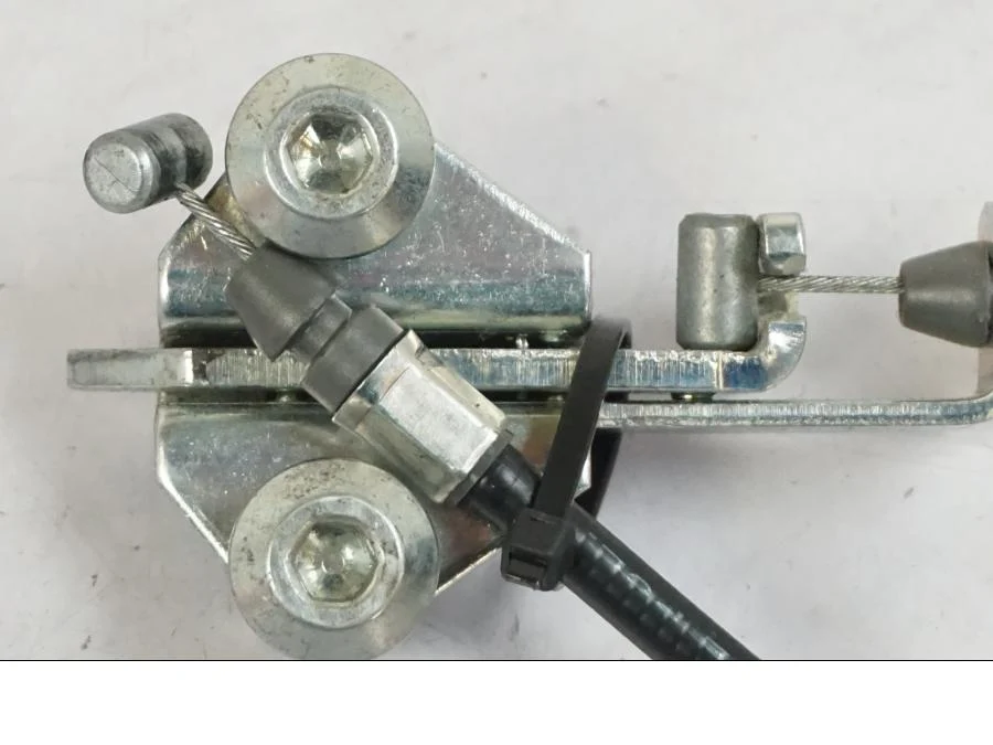 Mechanismus zámku sedla Kawasaki