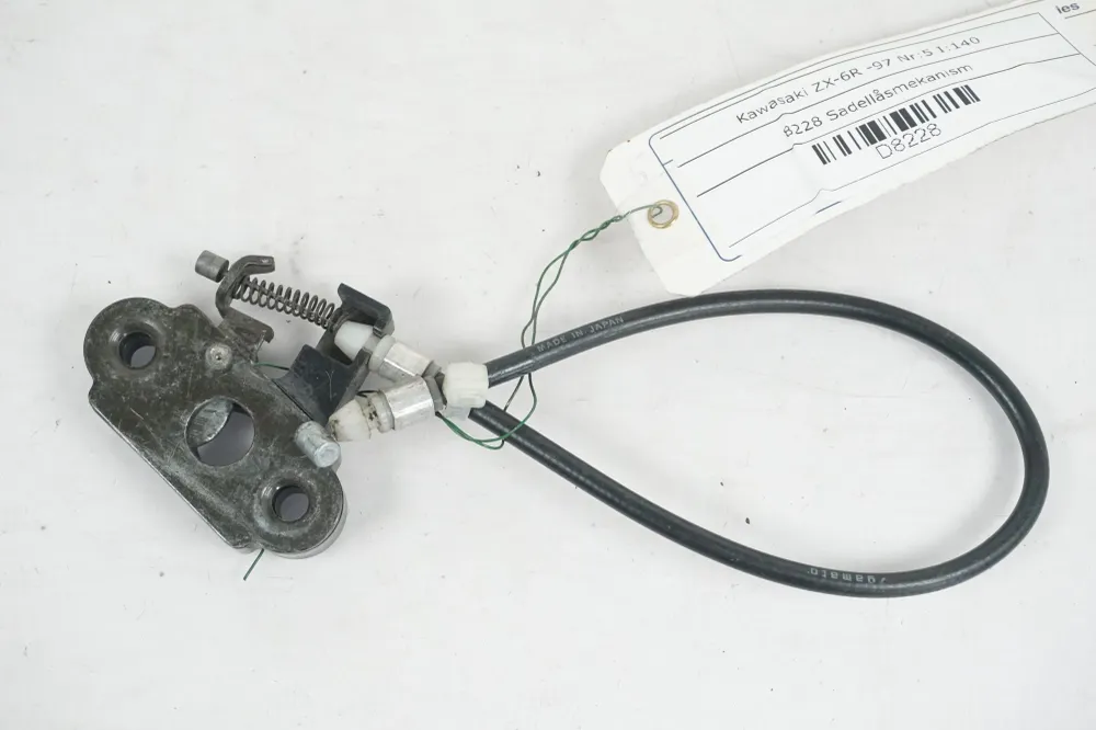 Mechanismus zámku sedla Kawasaki