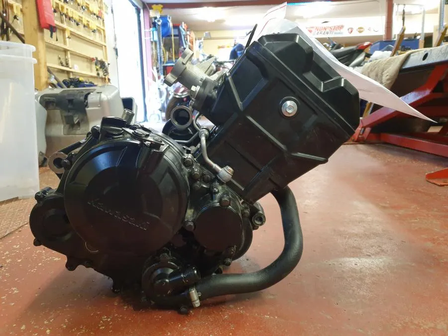 Motor Kawasaki