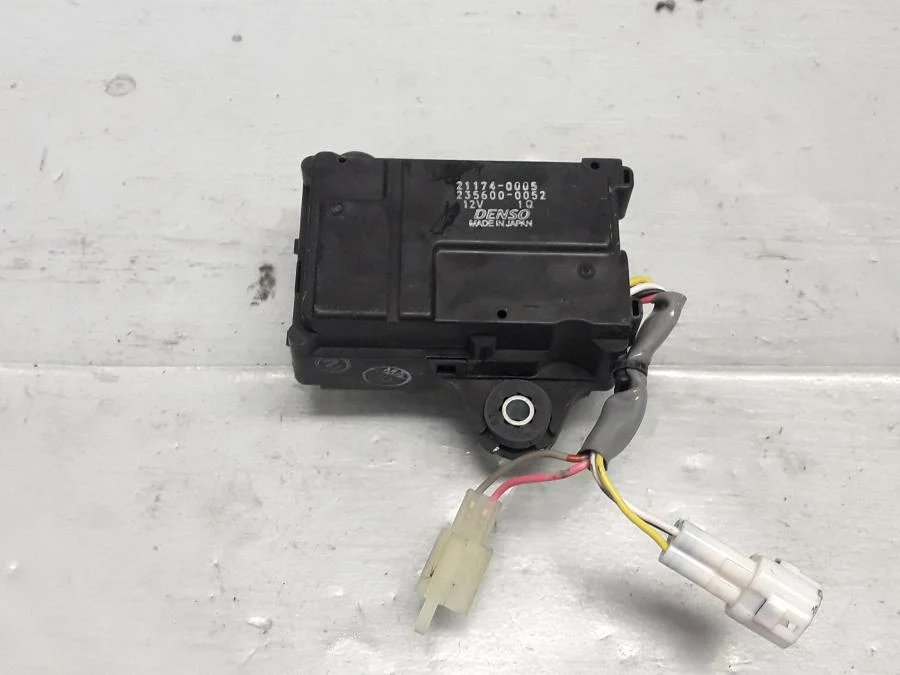Motor výfukové klapky Kawasaki