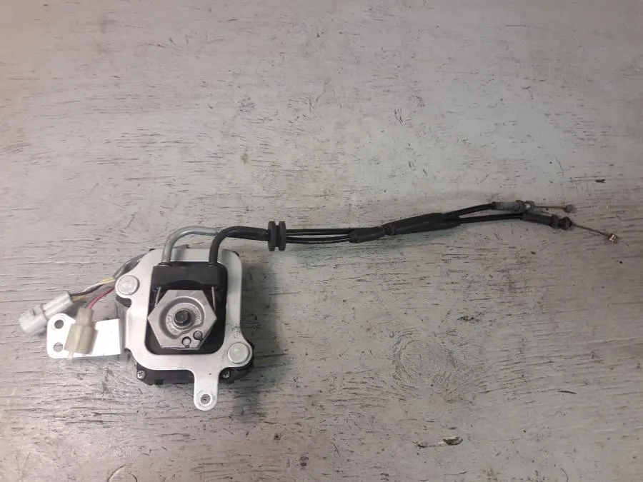 motor výfukové klapky Kawasaki