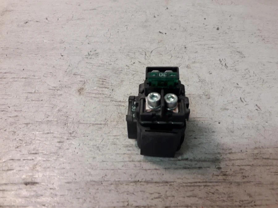 startovací relé Kawasaki