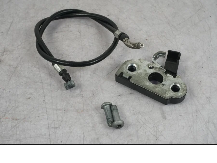 Mechanismus zámku sedla KTM