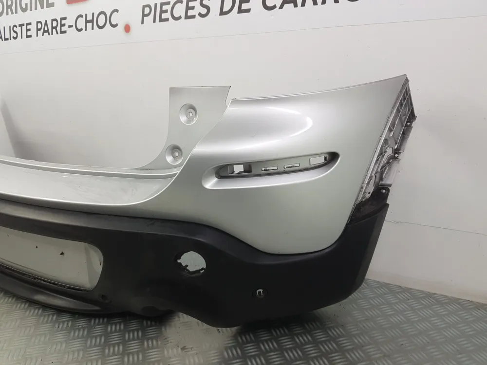 ZADNÍ NÁRAZNÍK MINI II PACEMAN R61