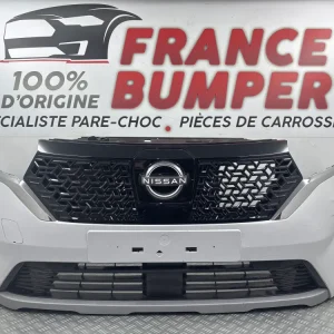 Přední nárazník Nissan Towntar