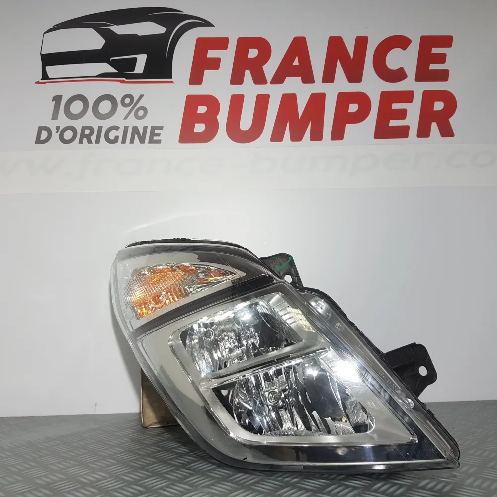 PŘEDNÍ PRAVÝ SVĚTLOMET NISSAN NV 400