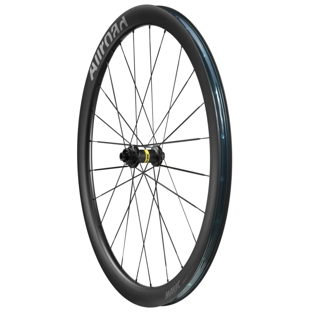 Přední kolo MAVIC ALLROAD SL CARBON DISC s pneumatikami Centrelock