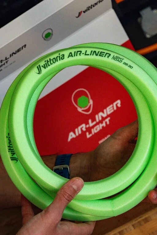Pěna proti otlakům VITTORIA AIR-LINER LIGHT ROAD 700x38-42