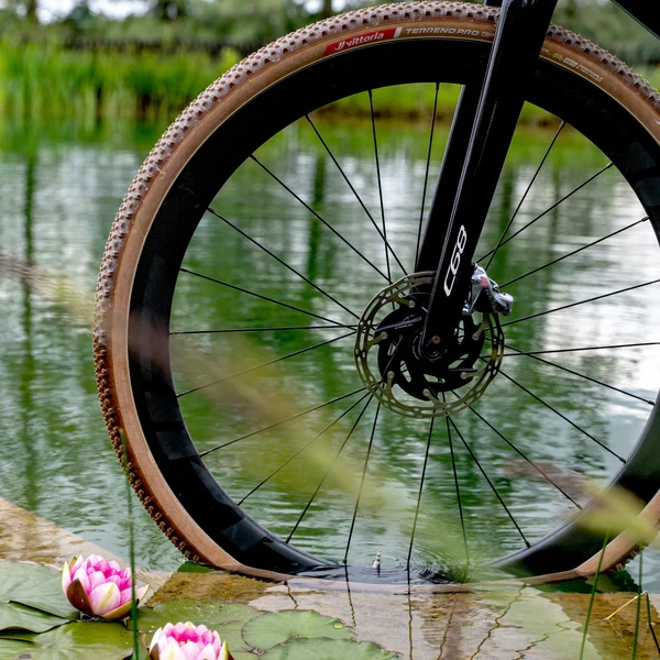 Pneumatika VITTORIA TERRENO PRO T60 Mixed Gravel Race 700x35c Tubeless Ready Soft Brown