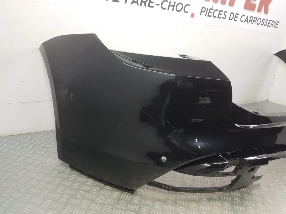 ZADNÍ NÁRAZNÍK PORSCHE TAYCAN