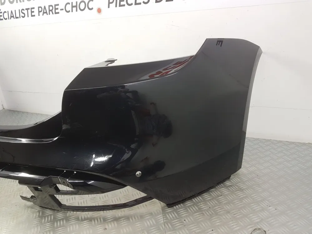 ZADNÍ NÁRAZNÍK PORSCHE TAYCAN