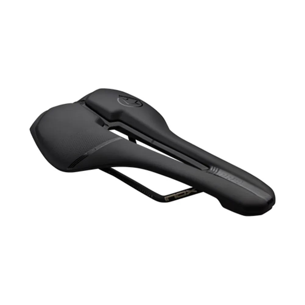 PRO GRIFFON PERFORMANCE Sedlo 152mm Ocelové lišty černé