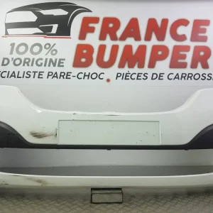 Přední nárazník Renault Trafic 3 ***