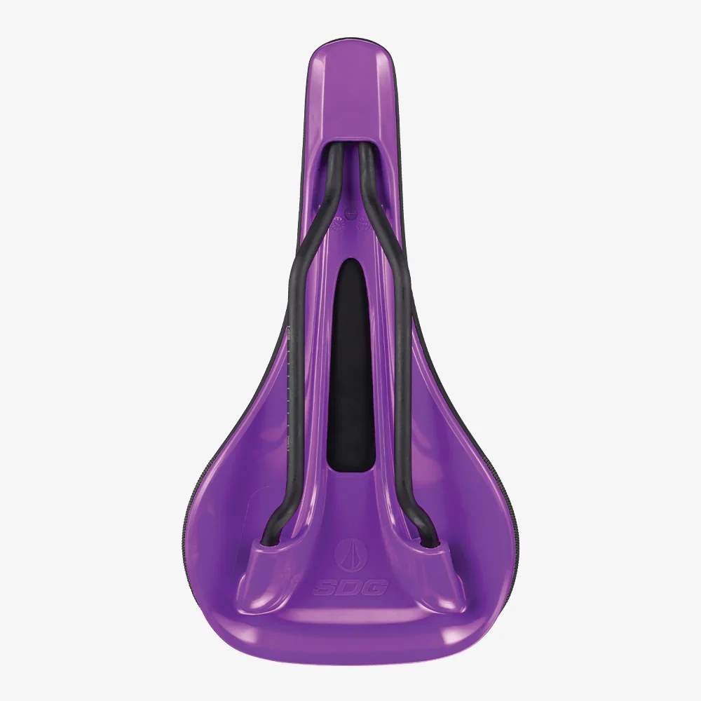 SDG Bell V3 Rails Lux Alloy Sedlo černá/fialová