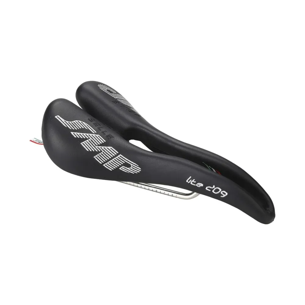Sedlo SMP LITE 209 Šířka 139 mm Kolejnice z nerezové oceli Černá
