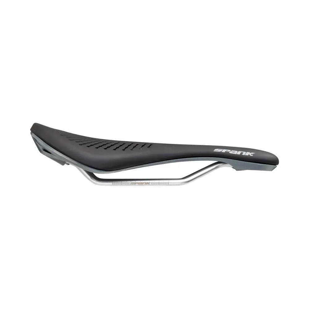 SPANK OOZY 220 144mm sedlo CrN/Ti Rails Grey